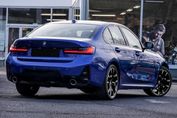 BMW Seria 3 330d xDrive M Sport