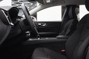 Volvo V60 B3 B Momentum Core aut