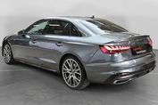 Audi A4 40 TFSI quattro S Line