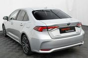 Toyota Corolla 1.8 Hybrid