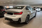 BMW Seria 3 320i xDrive M Sport