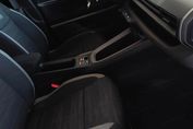 Jeep Avenger LONGITUDE 1.2 T3 mHEV FWD eDCT6