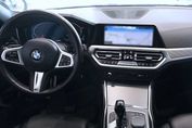BMW Seria 3 318i M Sport aut