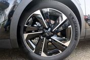 Peugeot 408 Business 1.2 mHEV e-DSC6