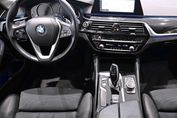 BMW Seria 5 520i Sport Line