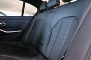 BMW Seria 3 330i xDrive M Sport sport-aut