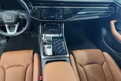 Audi Q8 55 TFSI e quattro