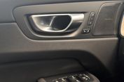 Volvo XC60 T6 Plug-In Hybrid AWD Ultra Dark