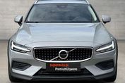 Volvo V60 Cross Country Core B4 D AWD