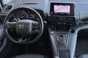 Toyota Proace City Verso 1.2 d-4T Family