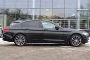BMW Seria 5 520d xDrive Sport Line