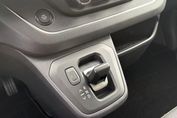 Nissan Primastar Tekna dCi 9A/T