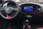 Toyota Aygo X 1.0 VVT-i Undercover