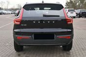 Volvo XC40 B3 Ultra Dark