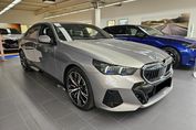 BMW Seria 5 520d xDrive M Sport