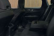 Volvo XC60 B5 AWD Ultra Dark