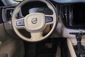 Volvo XC60 T5 Momentum Pro aut