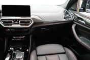 BMW X4 M40i