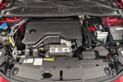 Peugeot 408 GT 1.2 mHEV e-DCS6