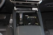 Lexus RX 450h+ Omotenashi 2.5 Hybrid Plug-in