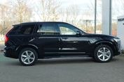 Volvo XC90 T8 AWD Plug-In Hybrid Plus Dark 7os