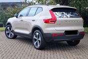 Volvo XC40 B4 Ultra Dark
