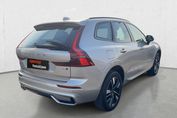 Volvo XC60 B5 B AWD Plus Dark aut