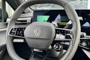 Renault Clio Techno 1.8 E-TECH Full Hybrid