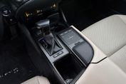 Lexus ES 300h Business Edition +