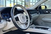 Volvo V60 B4 B Plus Dark aut
