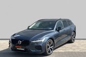 Volvo V60 B4 B Plus Dark