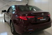 Alfa Romeo Giulia 2.0 Turbo Super aut