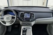 Volvo XC90 T8 AWD Plug-In Hybrid Ultra Dark 7OS
