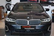 BMW Seria 5 530i xDrive Luxury Line