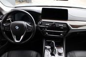 BMW Seria 5 520d xDrive Luxury Line