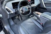 BMW iX xDrive40 76.6kWh Essence