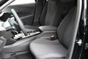 Peugeot 208 Business e-DCS6 1.2 mHEV