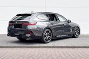 BMW Seria 5 Touring 520d xDrive M Sport