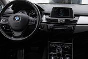 BMW Seria 2 218d Advantage aut