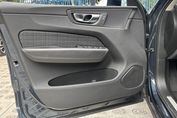 Volvo XC60 T6 Plug-In Hybrid AWD Core