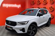 Volvo XC40 B3 Plus Dark
