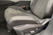 Peugeot 5008 GT 1.2 PureTech mHEV e-DCS6