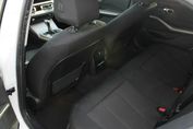 BMW Seria 3 318i