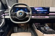 BMW Seria 5 520d mHEV aut