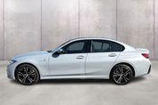BMW Seria 3 330e xDrive M Sport