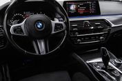 BMW Seria 5 Touring 520d xDrive M Sport