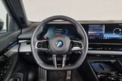BMW Seria 5 Touring 520d M Sport
