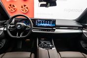 BMW Seria 5 Touring 520d xDrive M Sport