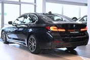 BMW Seria 5 520i mHEV aut