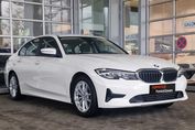 BMW Seria 3 318i Advantage